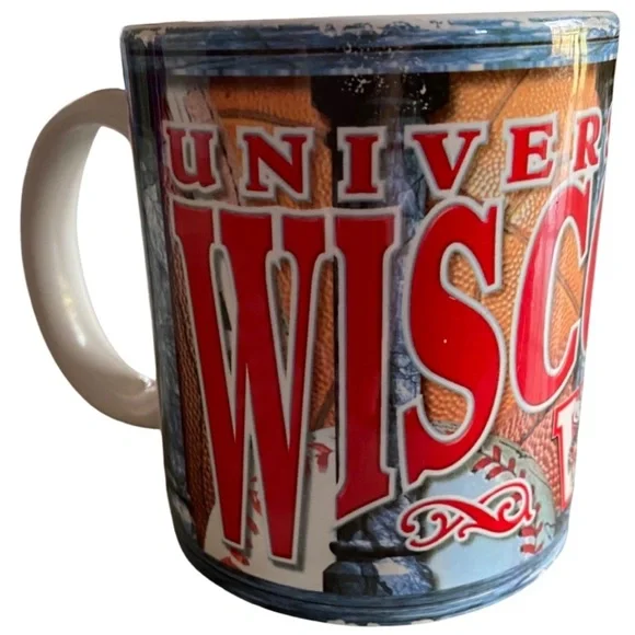 University of Wisconsin Mug - Picture 2 of 3
